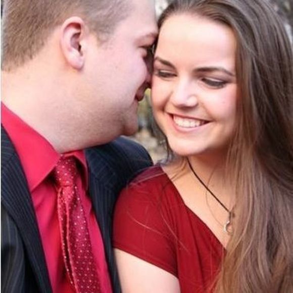 Meet your Posher, Maureen - Picture 1 of 1